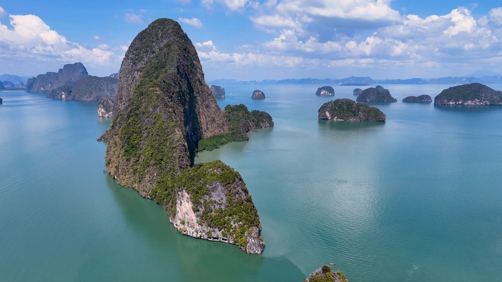 Catamã Premium Isla James Bond Jantar Phuket