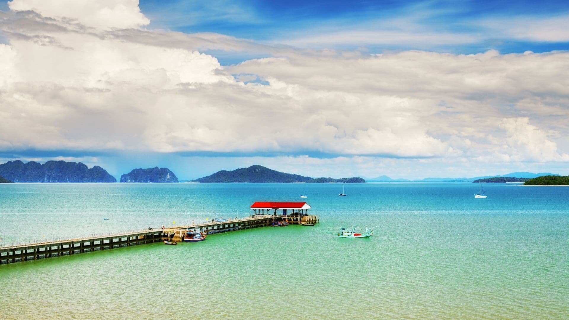 Von Krabi nach Koh Phi Phi: Fähre, Schnellboot, Fahrpläne und Preise 2026