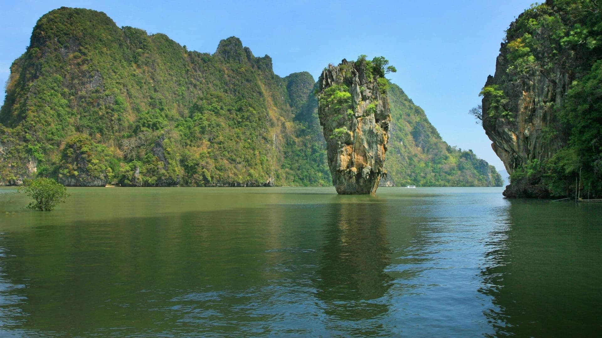 ทัวร์ส่วนตัวไปเกาะพีพีจากกระบี่ / อ่าวนาง (รวมบริการรับส่งไป-กลับ)