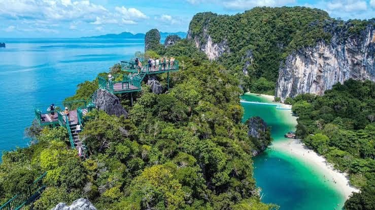 Hong Island & Hochseefischen · Krabi (Tagestour im Longtail ab Ao Thalane)