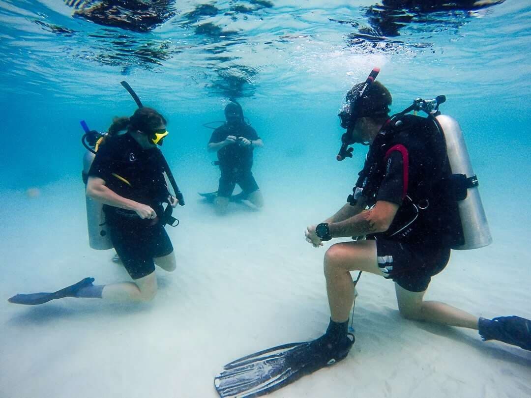Cours PADI Open Water à Pattaya · 3 jours avec eLearning (certification 18 m)