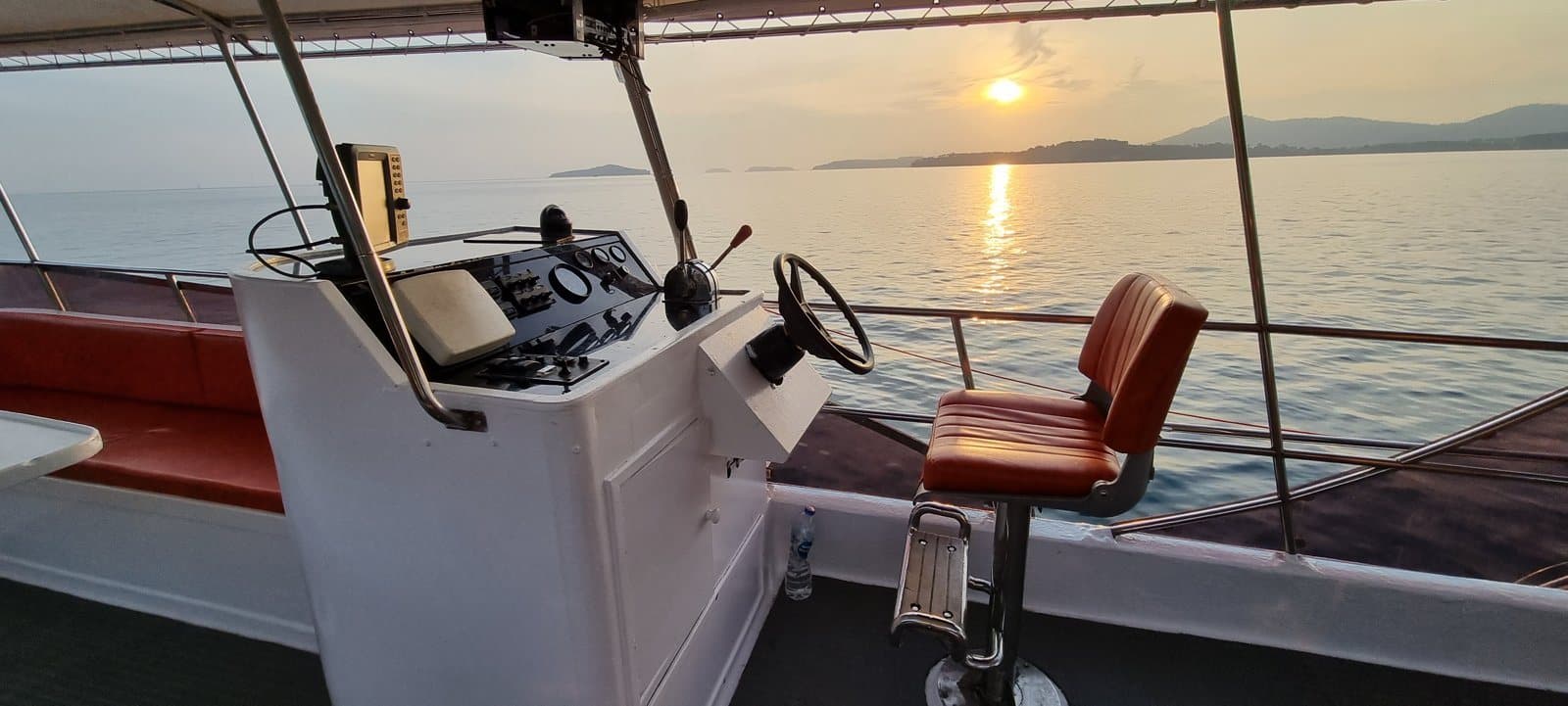 Expedición de pesca a las Similan · 2 días / 1 noche a bordo desde Phuket (hasta 6 pers.)