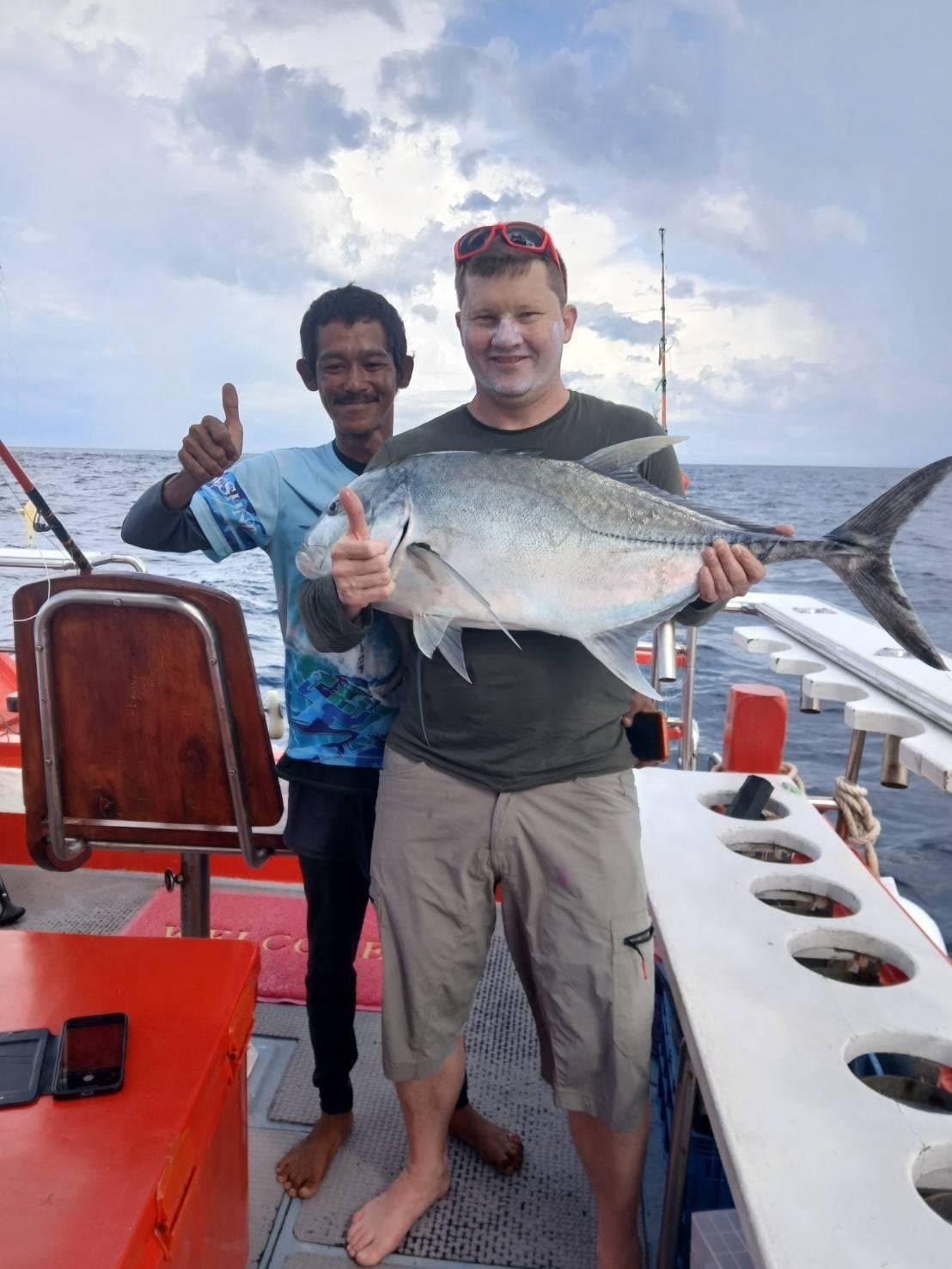 Expedición de pesca a las Similan · 2 días / 1 noche a bordo desde Phuket (hasta 6 pers.)