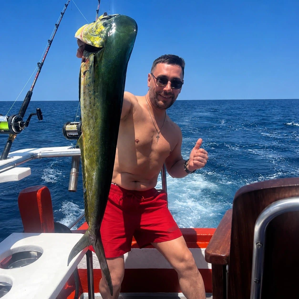 Pesca de marlim e peixe-vela · barco de pesca privativo, saindo de Phuket (até 10 pessoas)