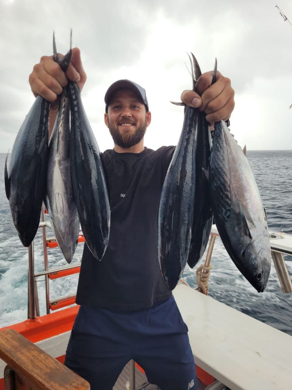 Schleppangeln bei Racha Noi · privat gechartertes Angelboot ab Phuket (bis zu 10 Personen)