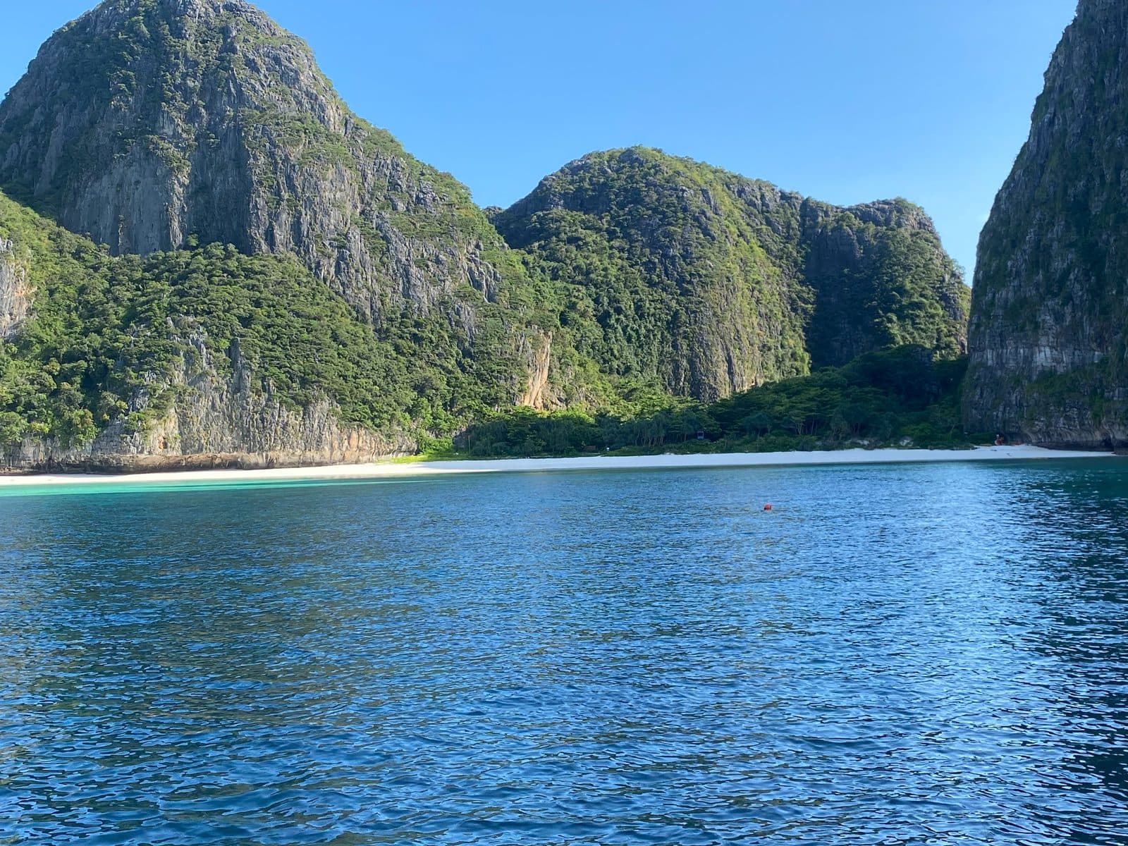 Phi Phi and Krabi Islands in one day · private speedboat from Phuket, Phi Phi Paradise Travel