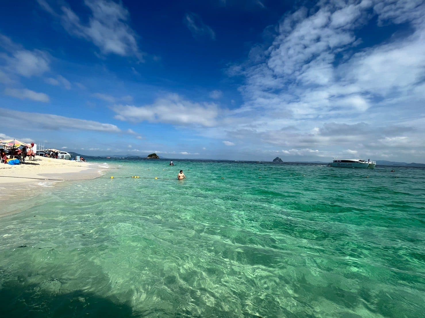 Phi Phi and Krabi Islands in one day · private speedboat from Phuket