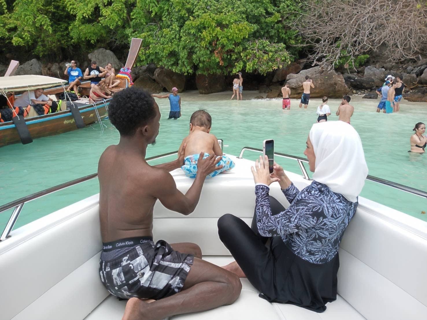 Phi Phi and Krabi Islands in one day · private speedboat from Phuket