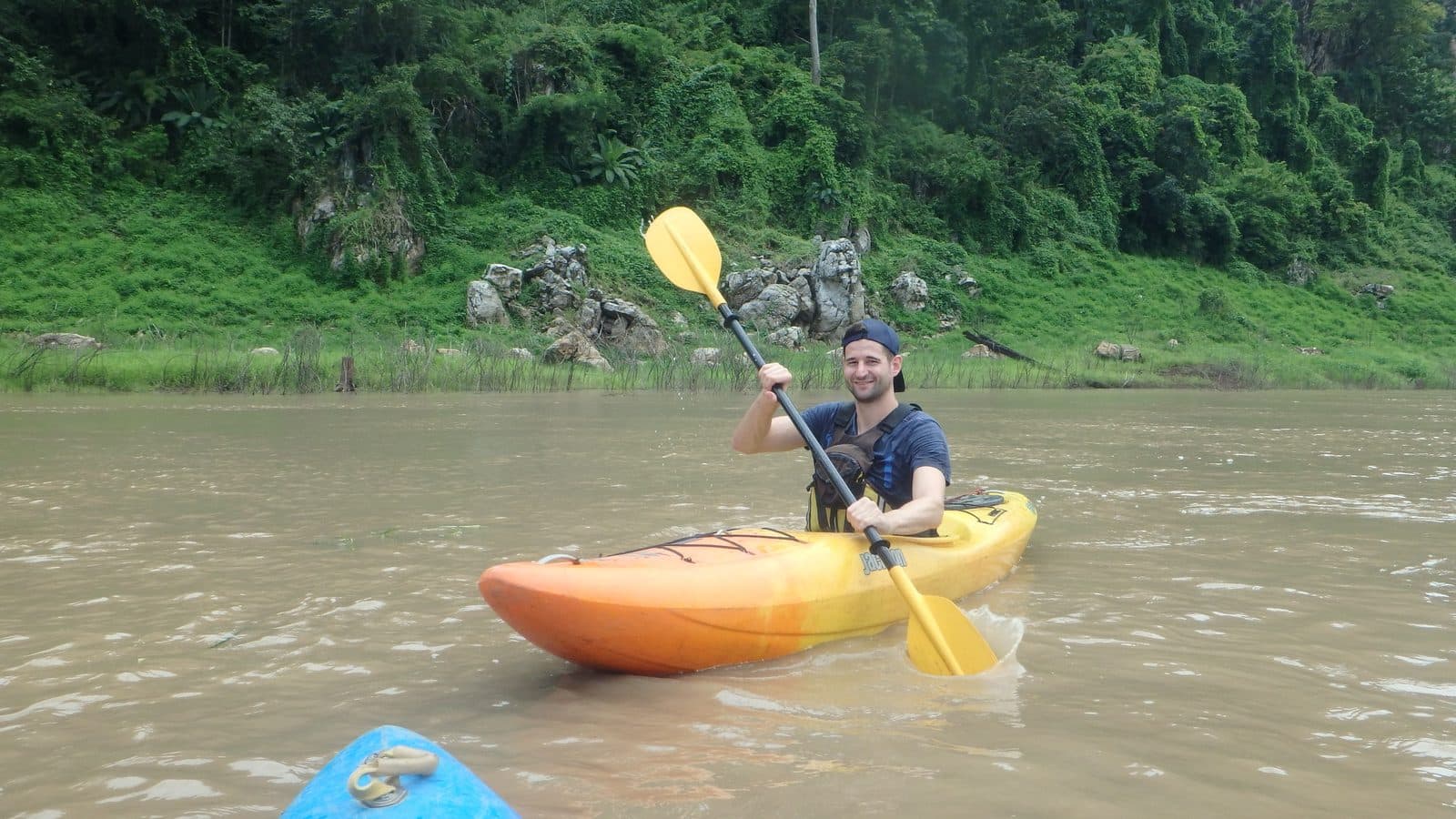 Kajak oder Paddleboard am Sri-Lanna-See · Mittagessen im schwimmenden Haus, Phi Phi Paradise Travel