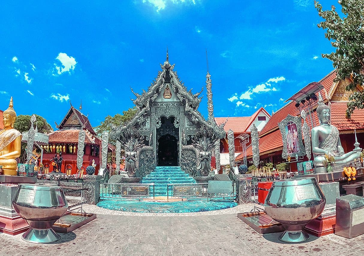Chiang Mai mit typischen Verkehrsmitteln · Bootsfahrt auf dem Ping, Tuk Tuk und Songthaew