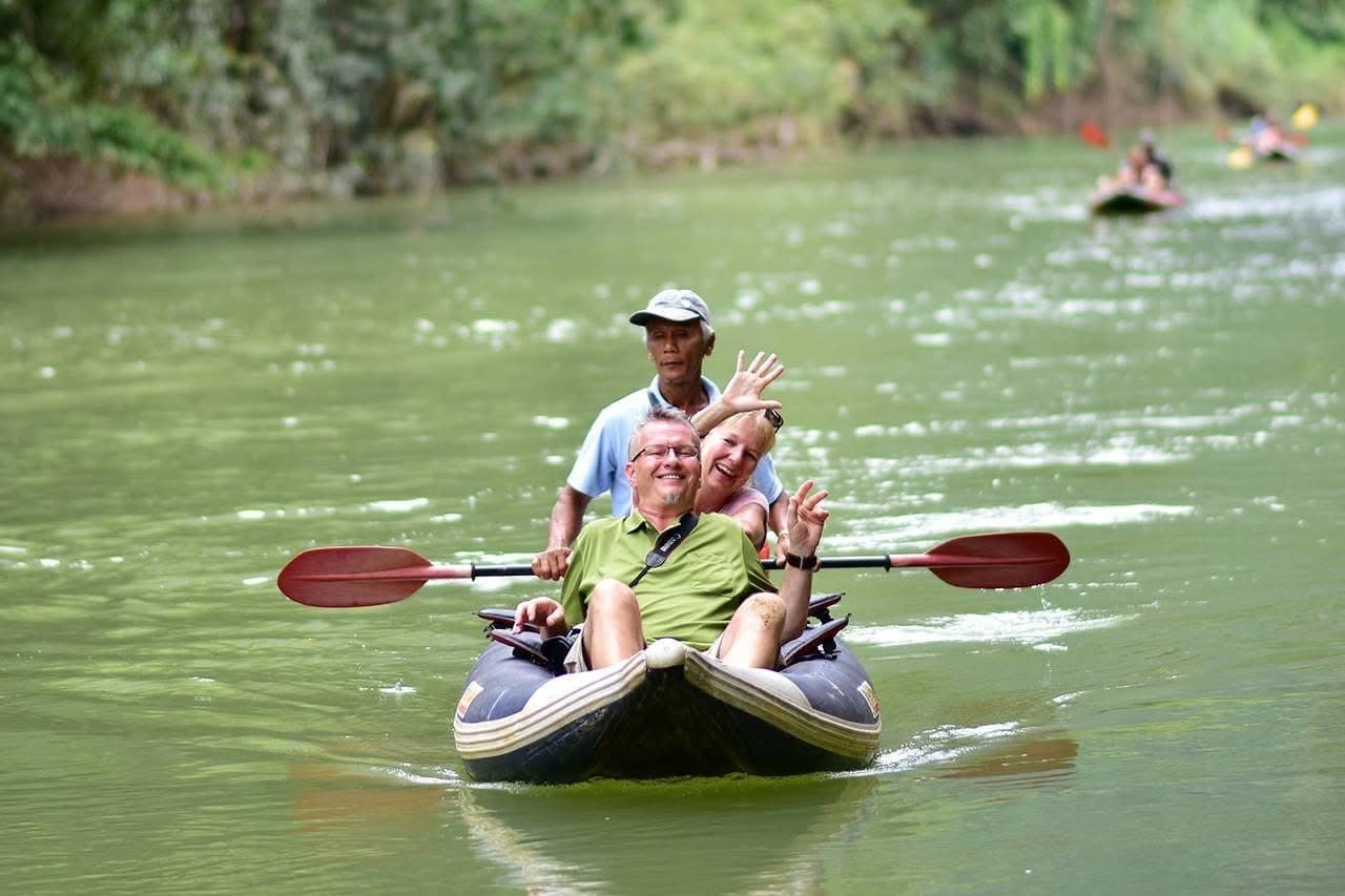 Little Amazon im Kanu und Altstadt von Takua Pa · Tagestour mit Mittagessen (Khao Lak), Phi Phi Paradise Travel