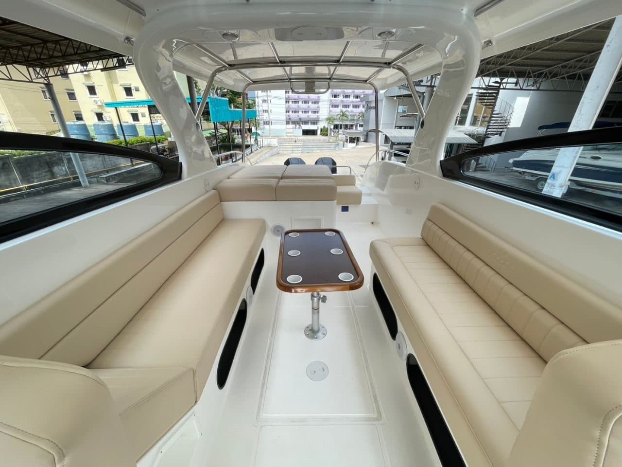 Koh Phangan en speedboat de luxe privé · demi-journée ou journée depuis Koh Samui