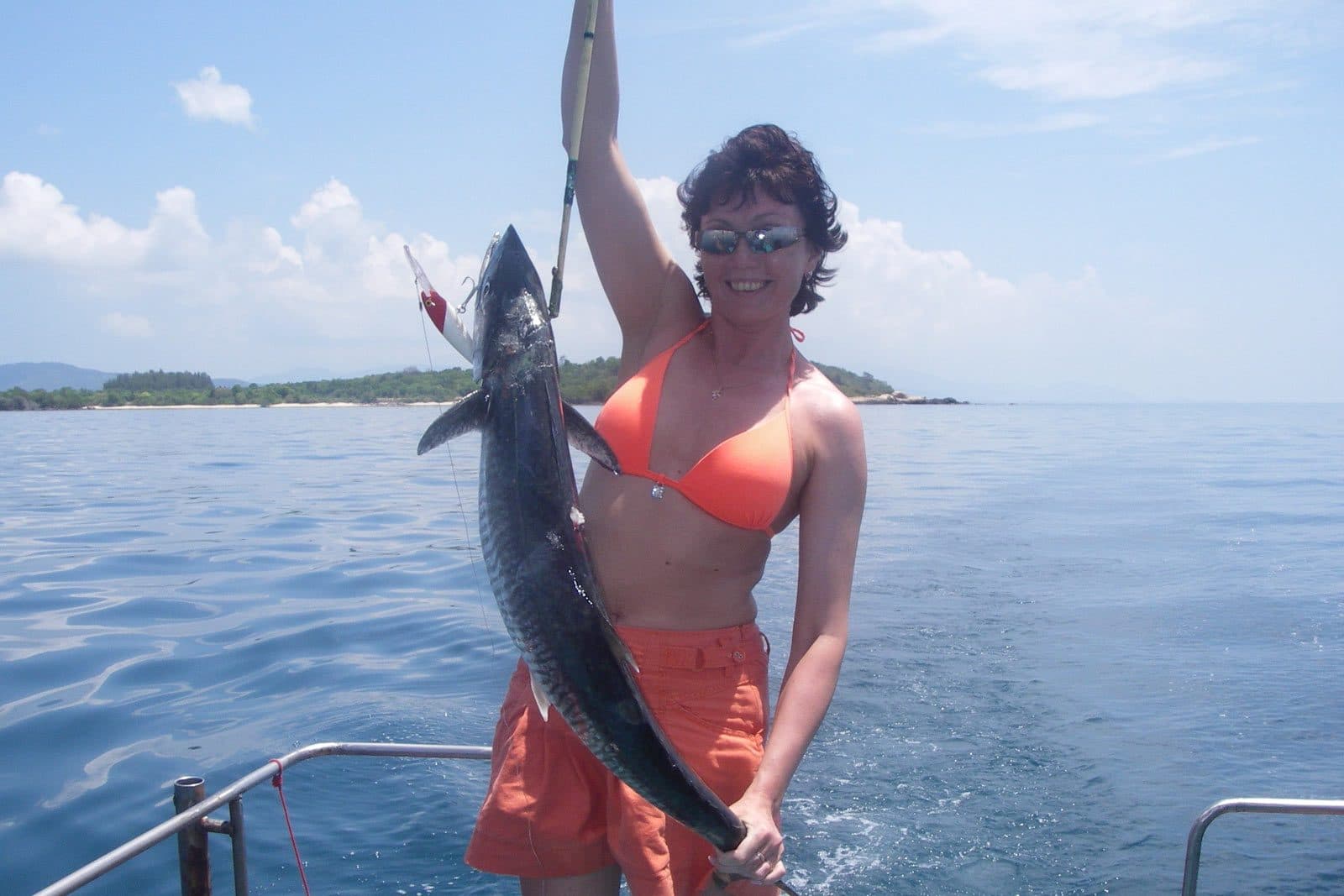 Pesca y snorkel en barco tailandés privado · Koh Taen y Pig Island (Koh Samui)