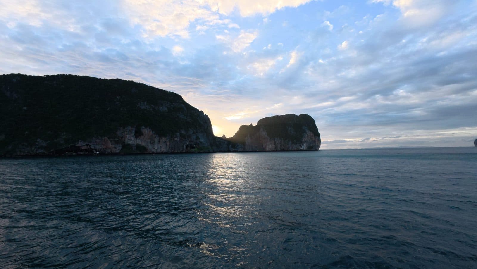 Pêche aux calamars de nuit à Koh Yao · coucher de soleil et barbecue à bord